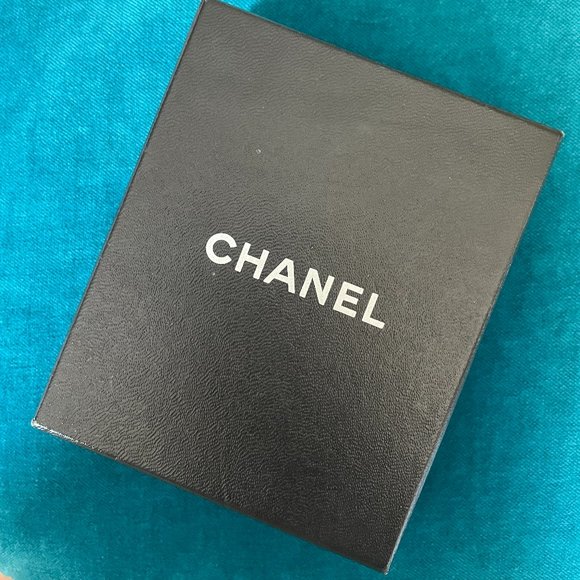 Vintage Interlocking CC Logo Waist Belt - Picture 11 of 11